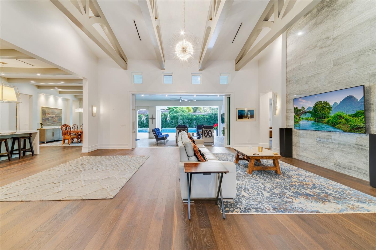 MERRITT PARK - Residential