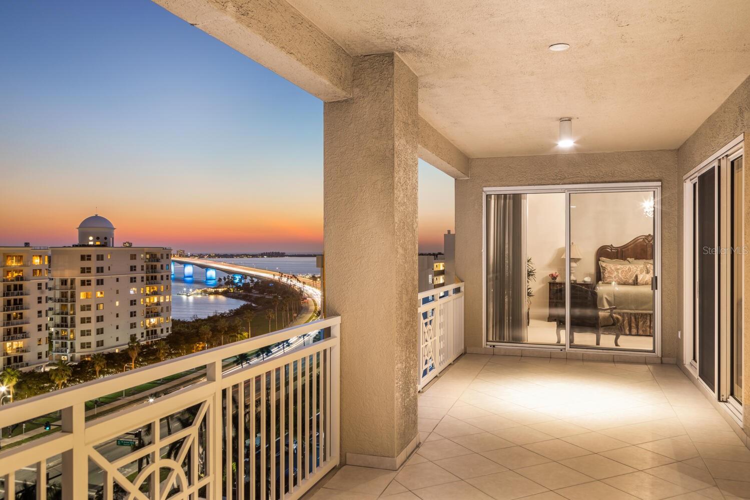 THE TOWER RESIDENCES - Residential