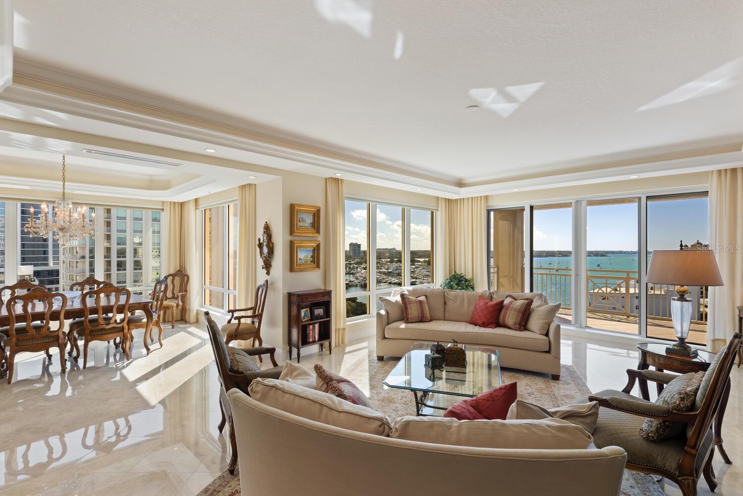 THE TOWER RESIDENCES - Residential