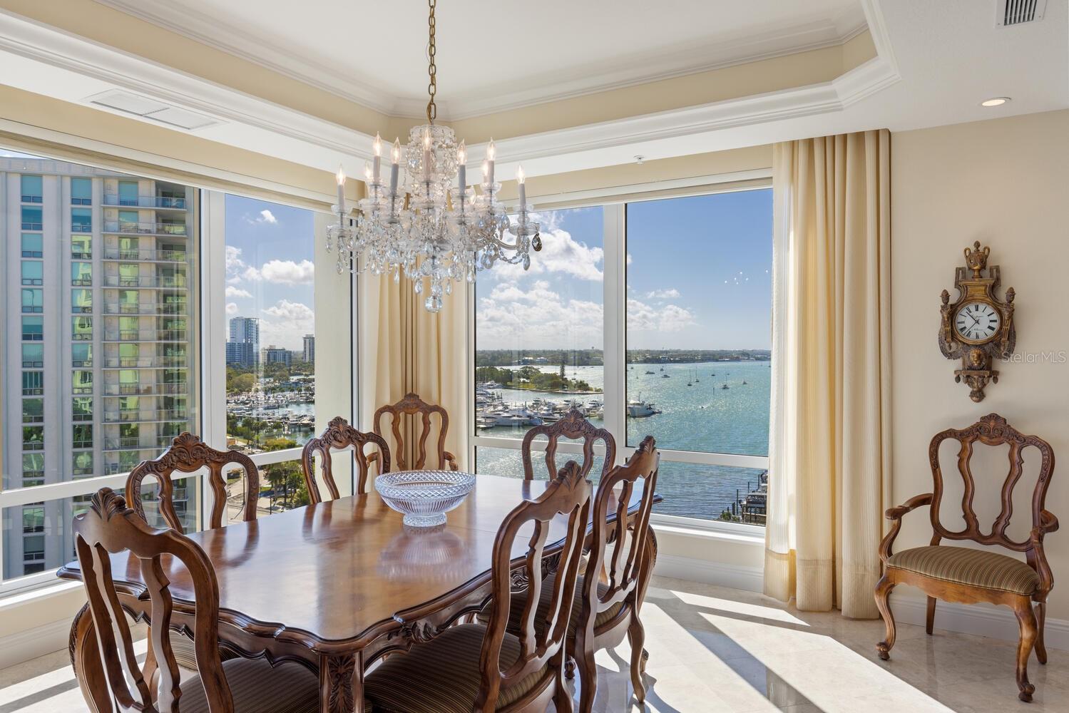 THE TOWER RESIDENCES - Residential