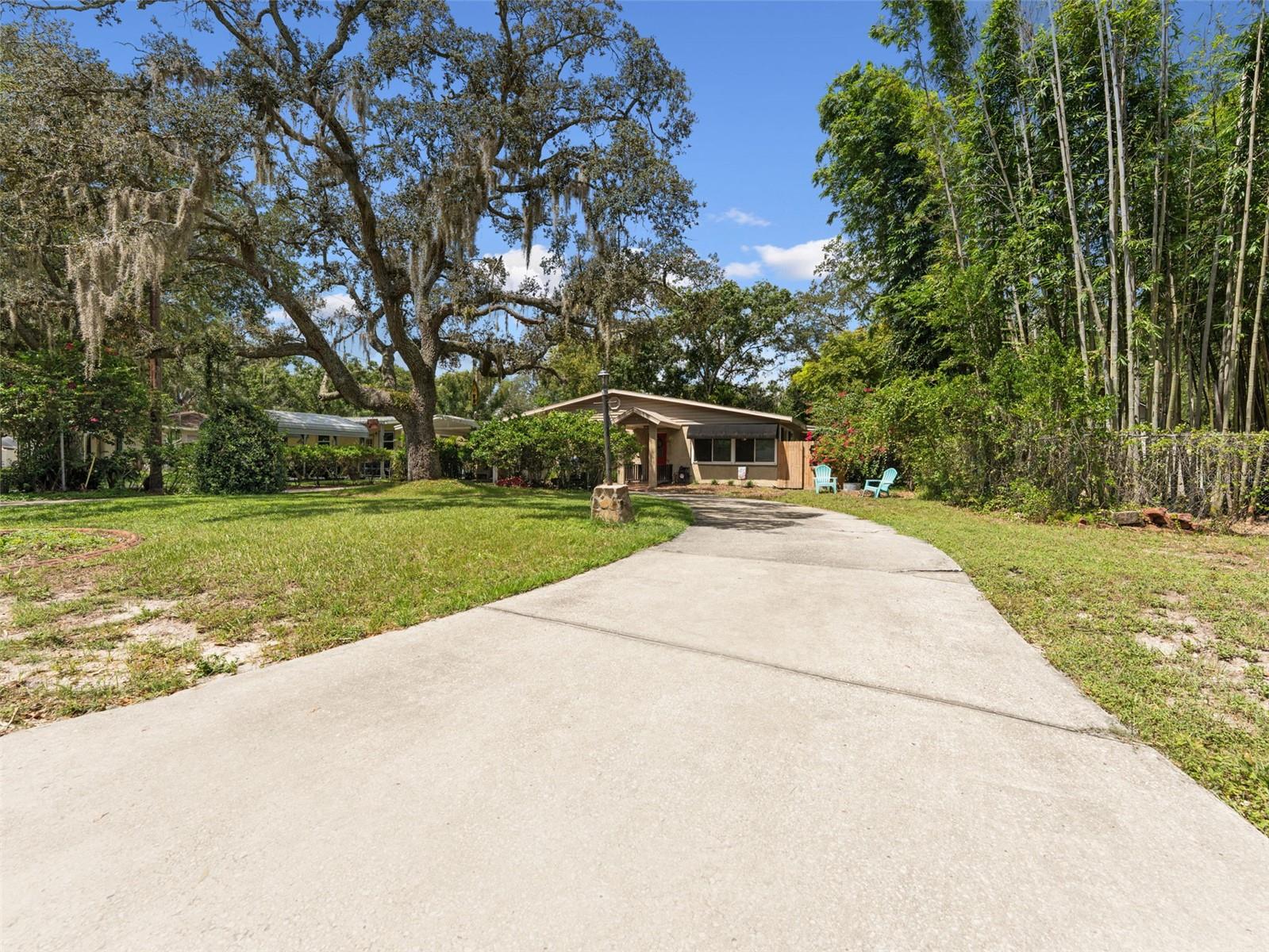 TAMPAS NORTH SIDE CNTRY CL - Residential