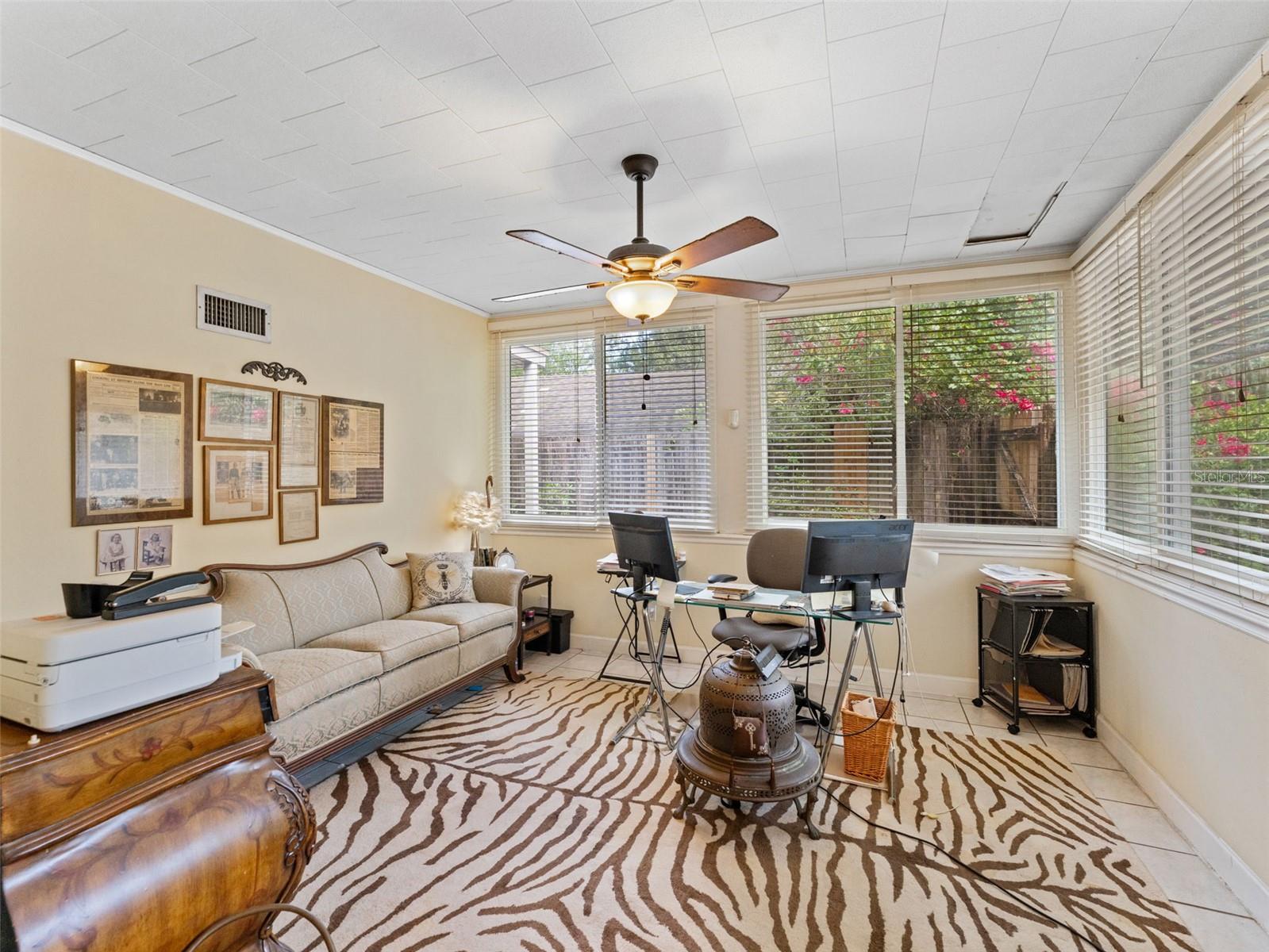 TAMPAS NORTH SIDE CNTRY CL - Residential