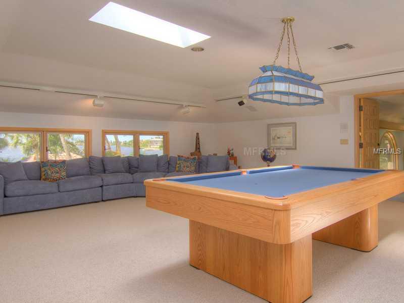 BAY ISLAND - Residential