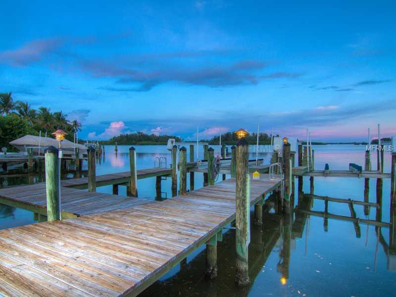 BAY ISLAND - Residential