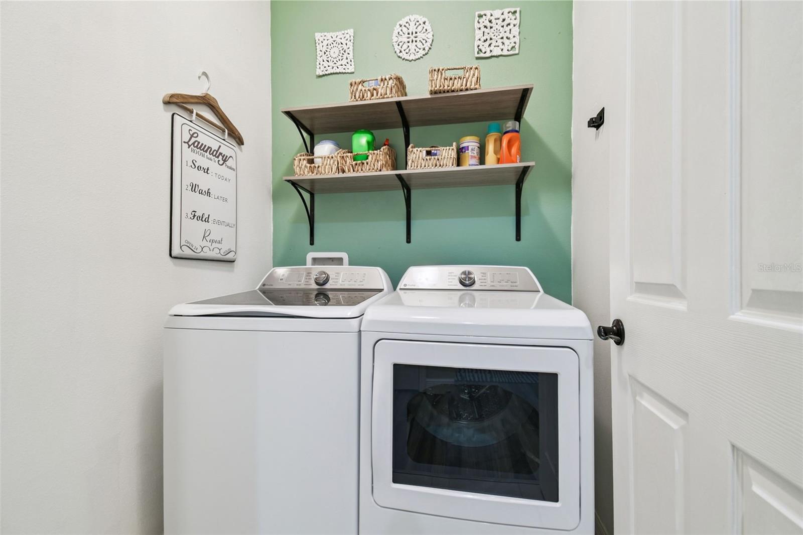 FIISHHAWK RANCH WEST PH 2A/ - Residential