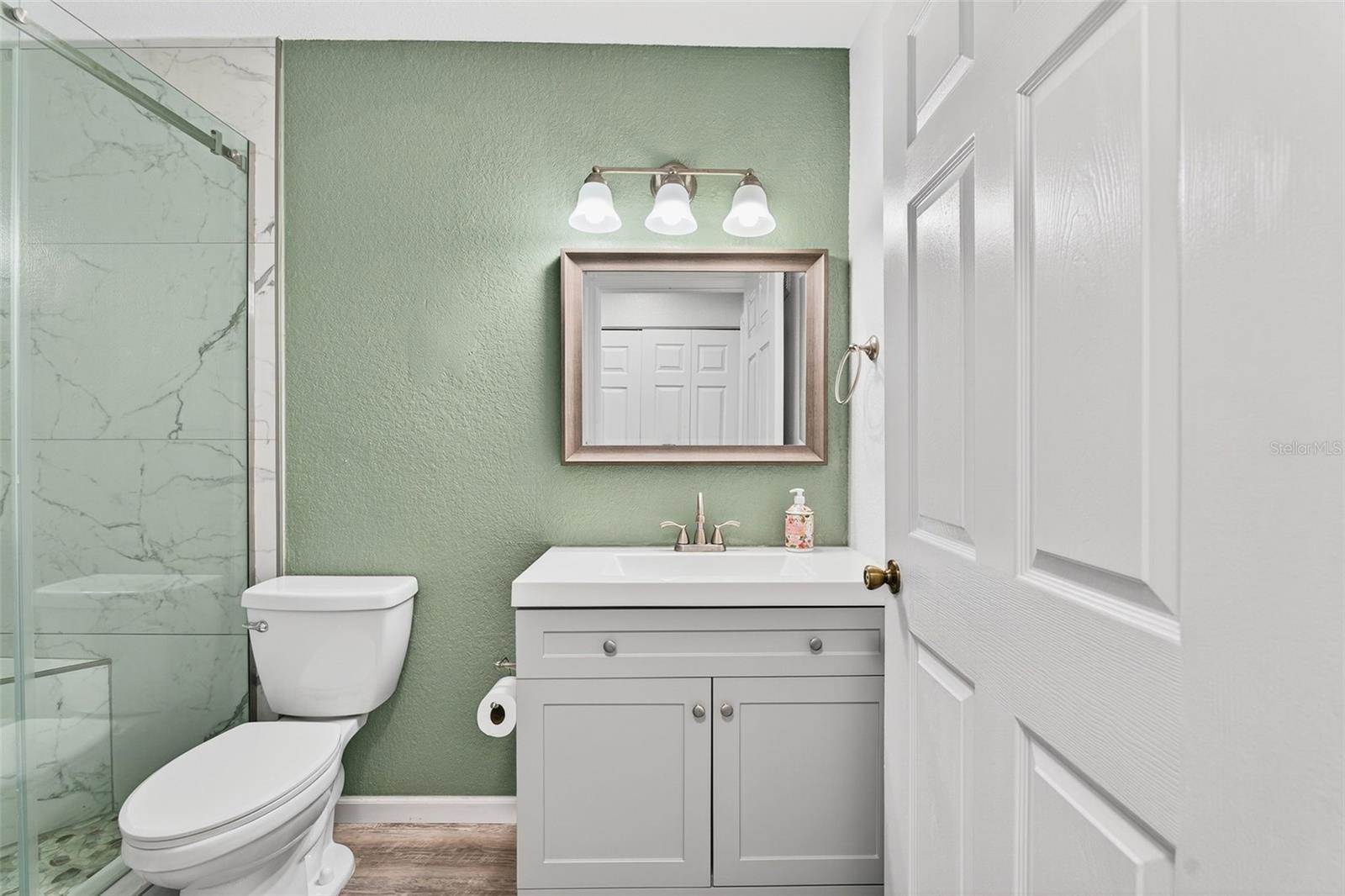 SUNSET LAKES CONDO - Residential