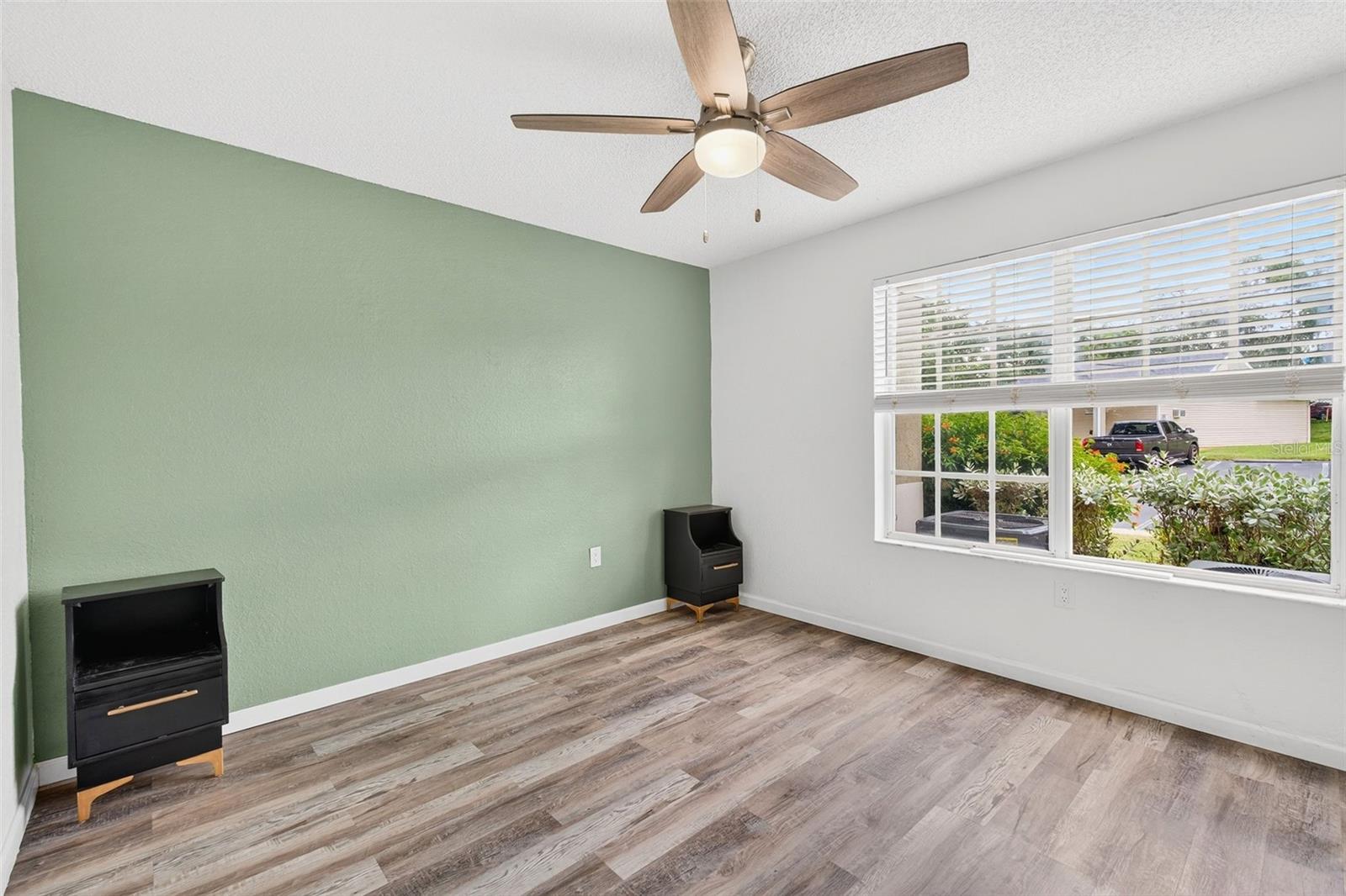 SUNSET LAKES CONDO - Residential