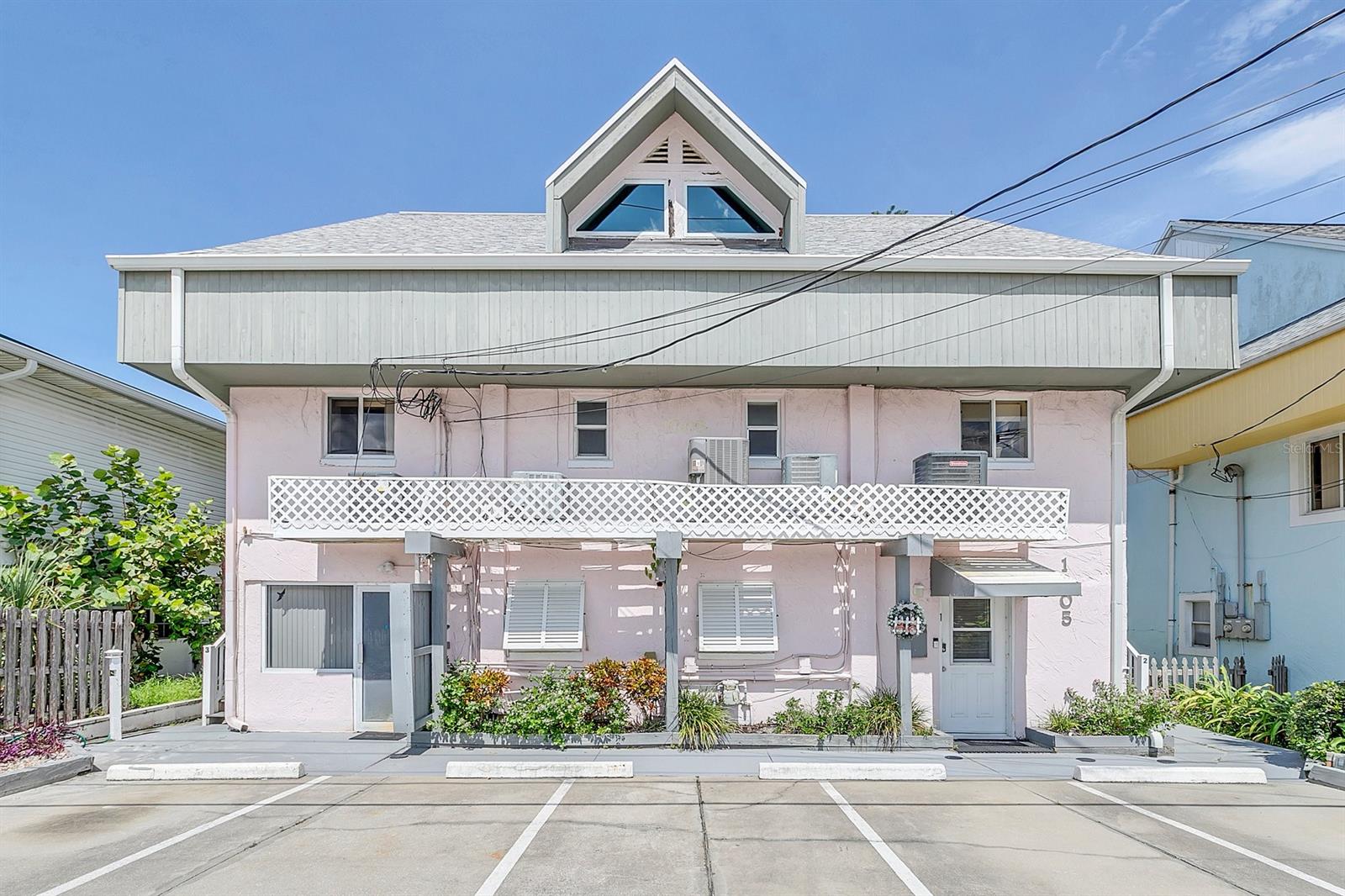Armstrong & Johnson In Coronado Beach - Residential