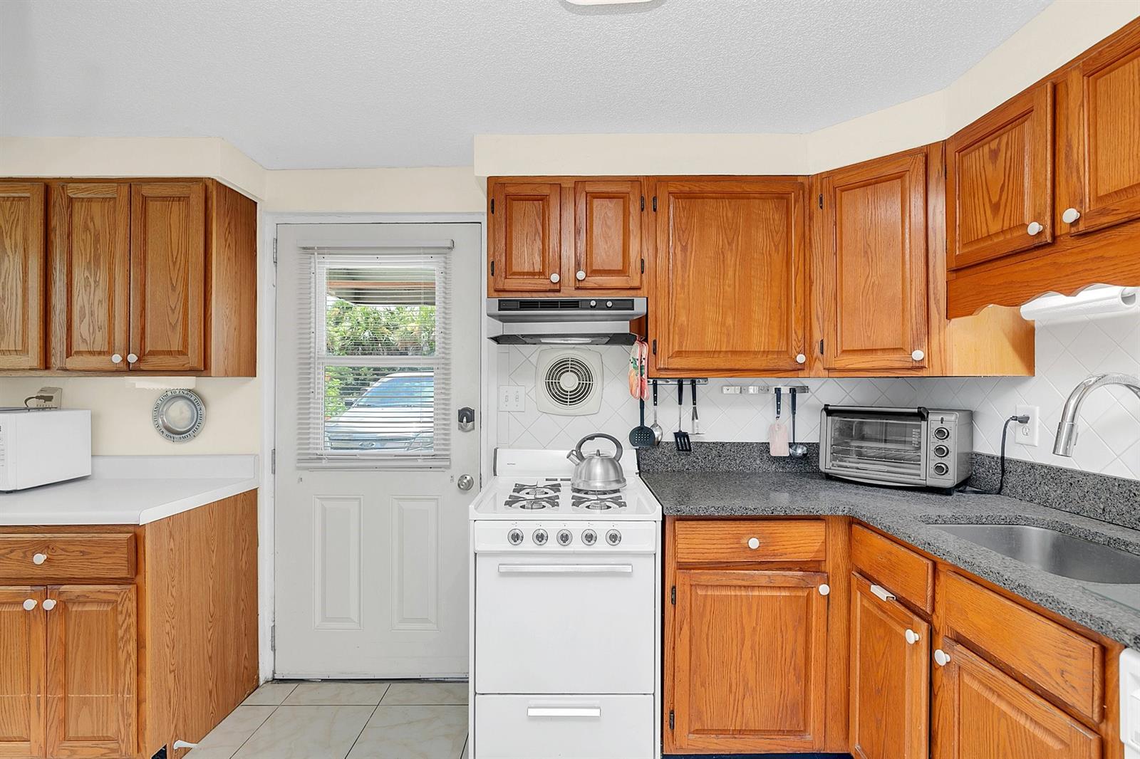 Armstrong & Johnson In Coronado Beach - Residential