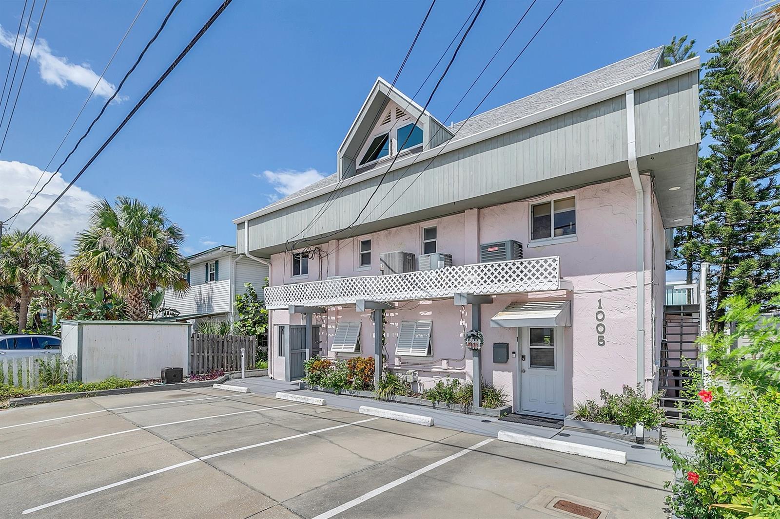 Armstrong & Johnson In Coronado Beach - Residential