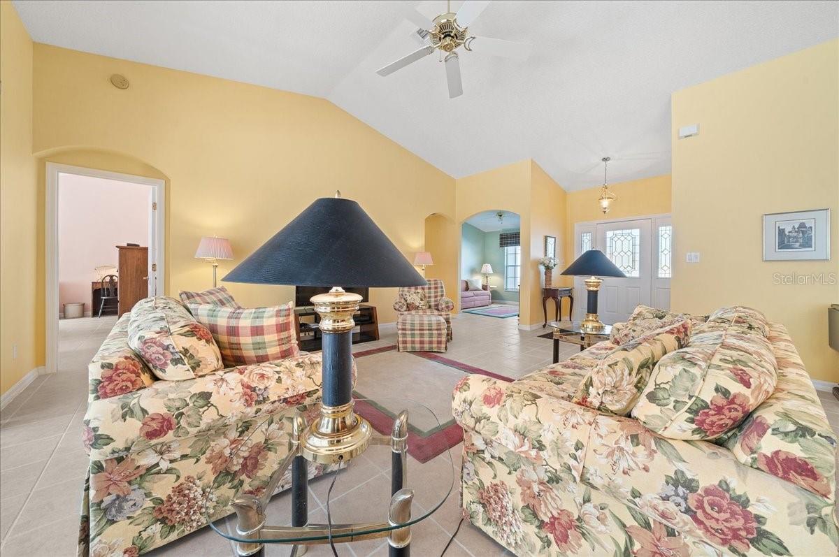 PLANTATION AT LEESBURG MANOR VIEW VILLAGE - Residential