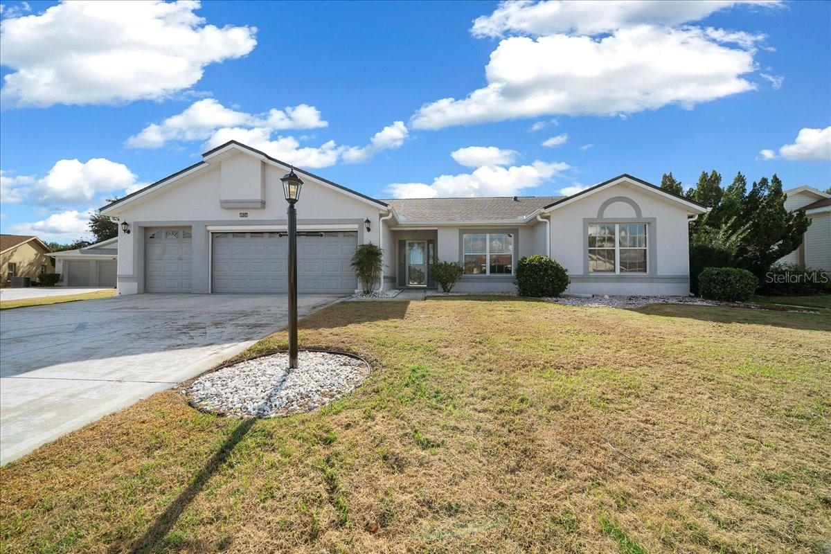 PLANTATION AT LEESBURG MANOR VIEW VILLAGE - Residential