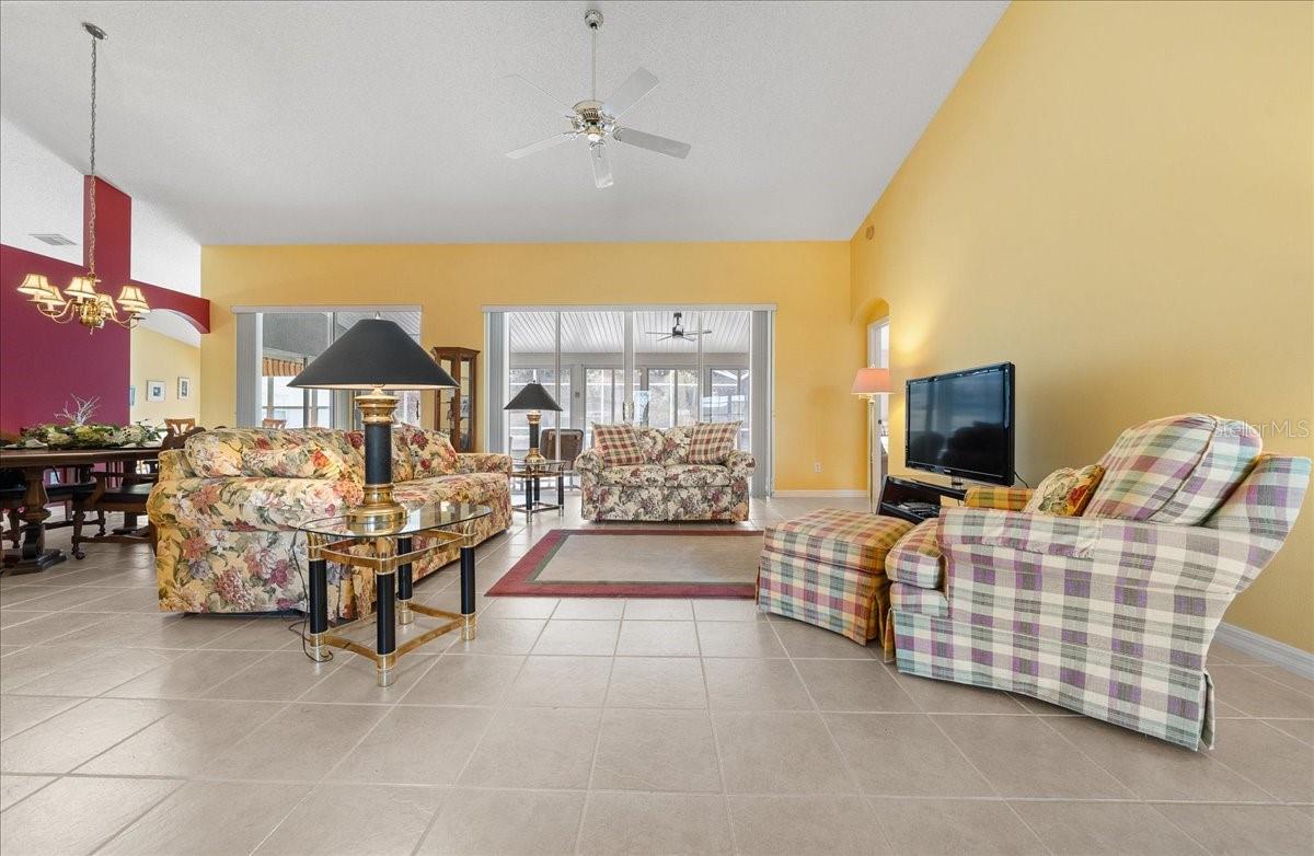 PLANTATION AT LEESBURG MANOR VIEW VILLAGE - Residential