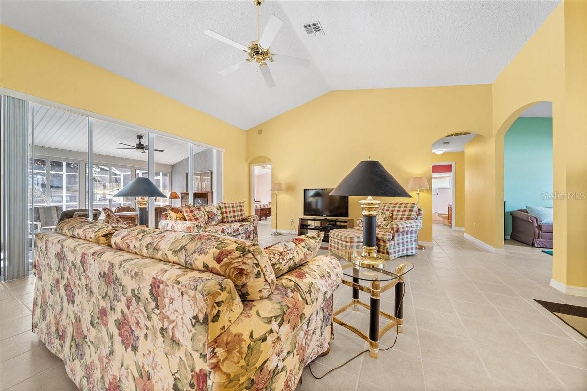 PLANTATION AT LEESBURG MANOR VIEW VILLAGE - Residential