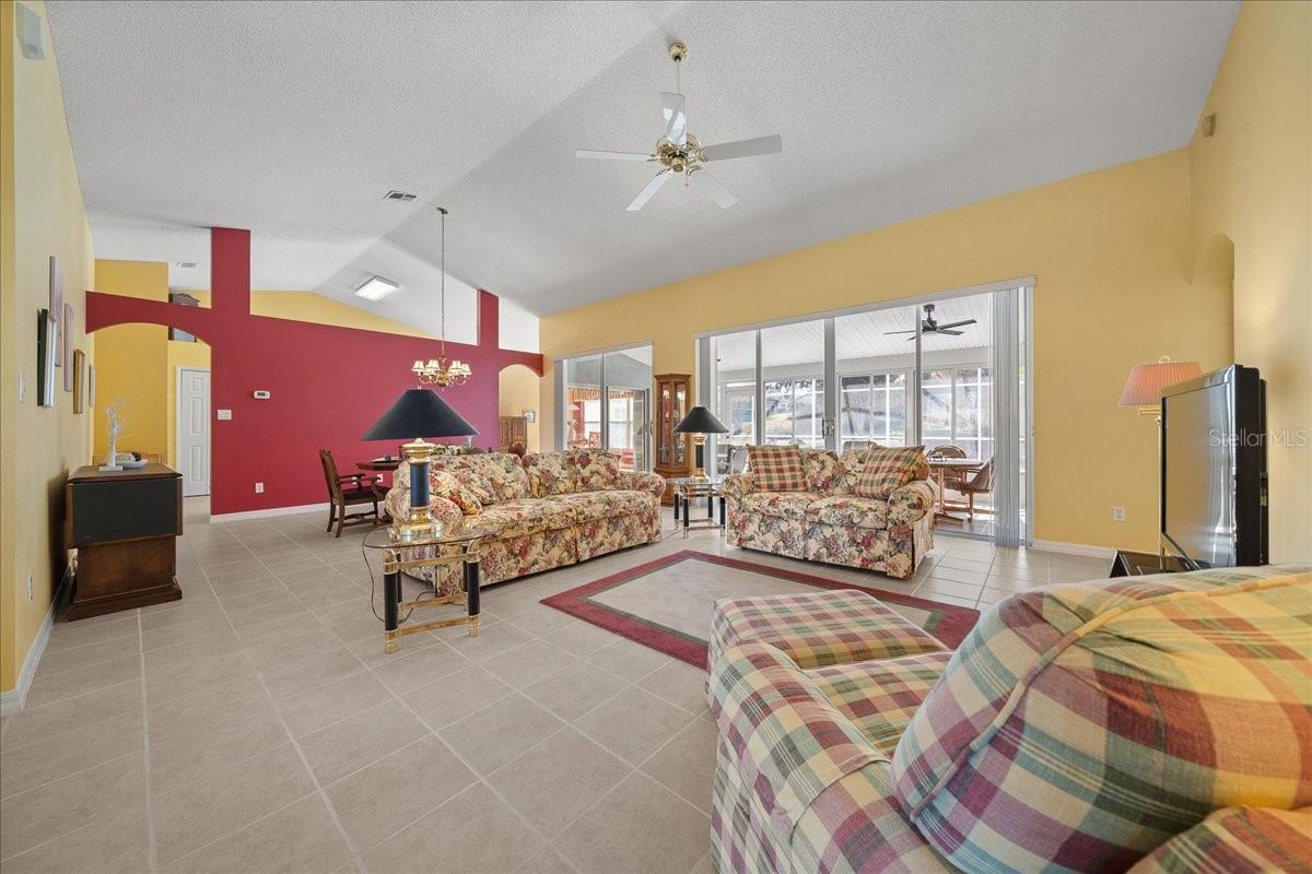 PLANTATION AT LEESBURG MANOR VIEW VILLAGE - Residential