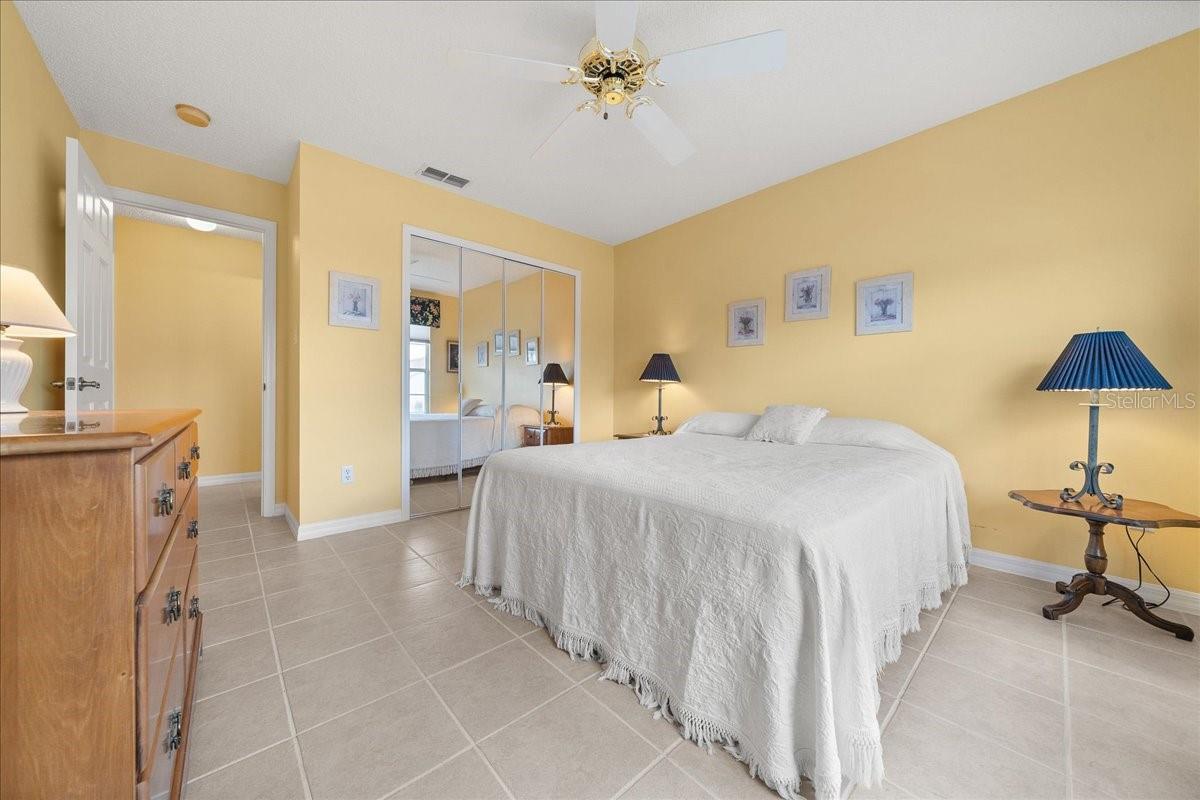 PLANTATION AT LEESBURG MANOR VIEW VILLAGE - Residential