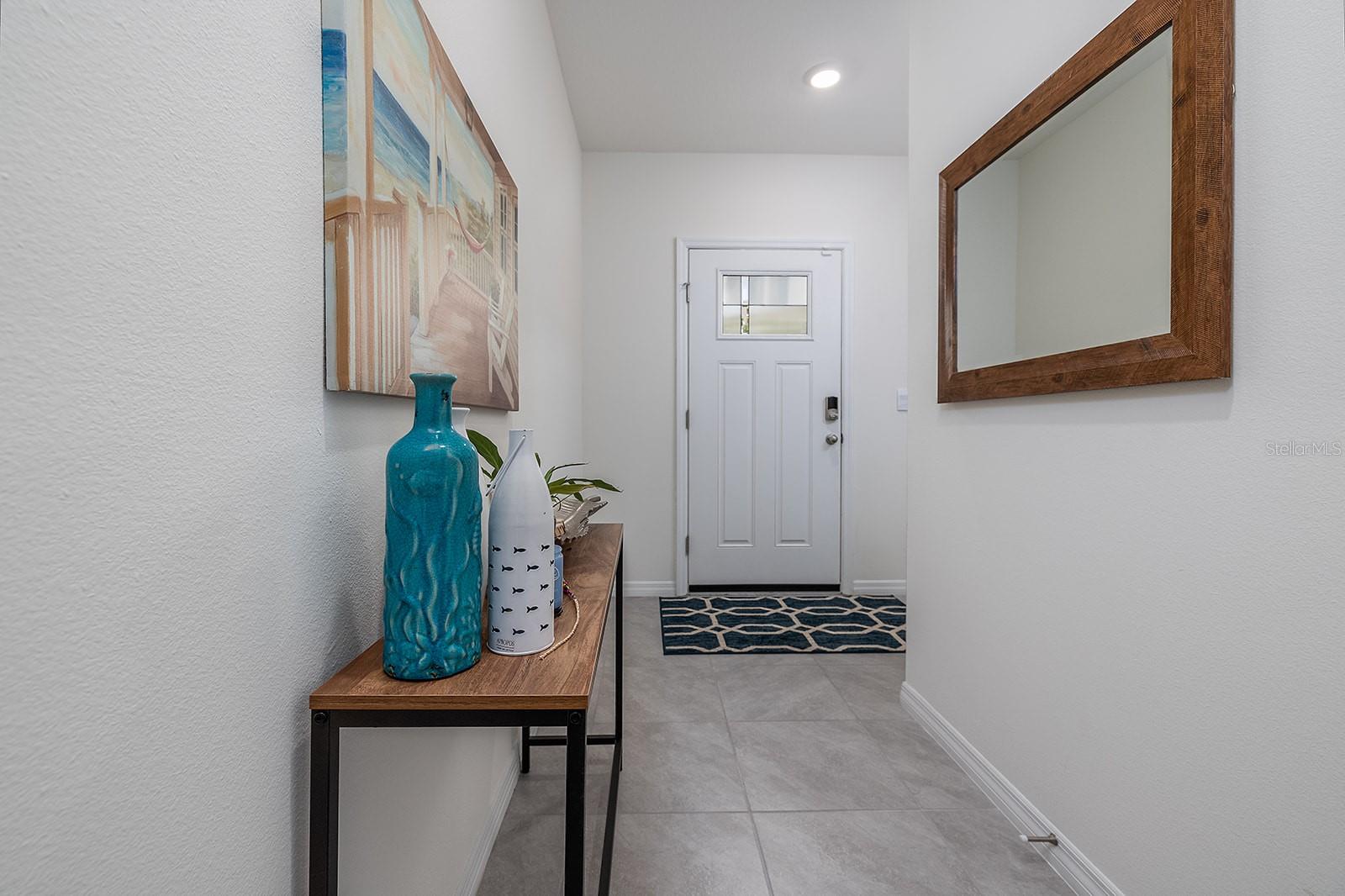 13 BELLA LAGO CIRCLE
