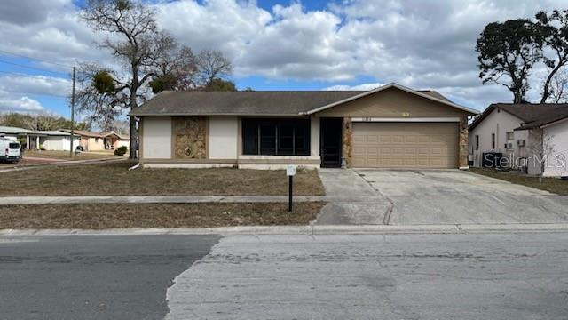 EXECUTIVE WOODS - Residential