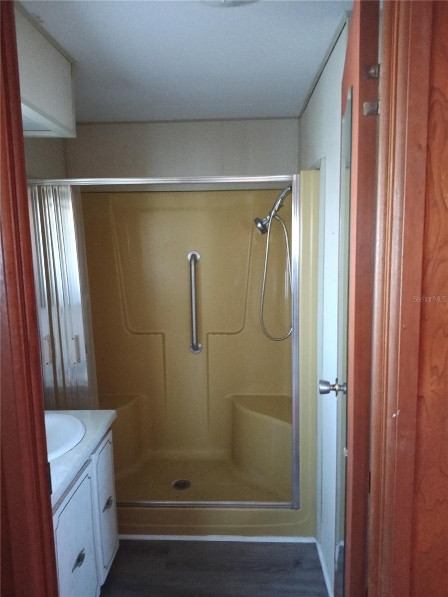 SAMS LEISURE LAKE ESTS UNIT 2 PB 58 PG 2 - Residential