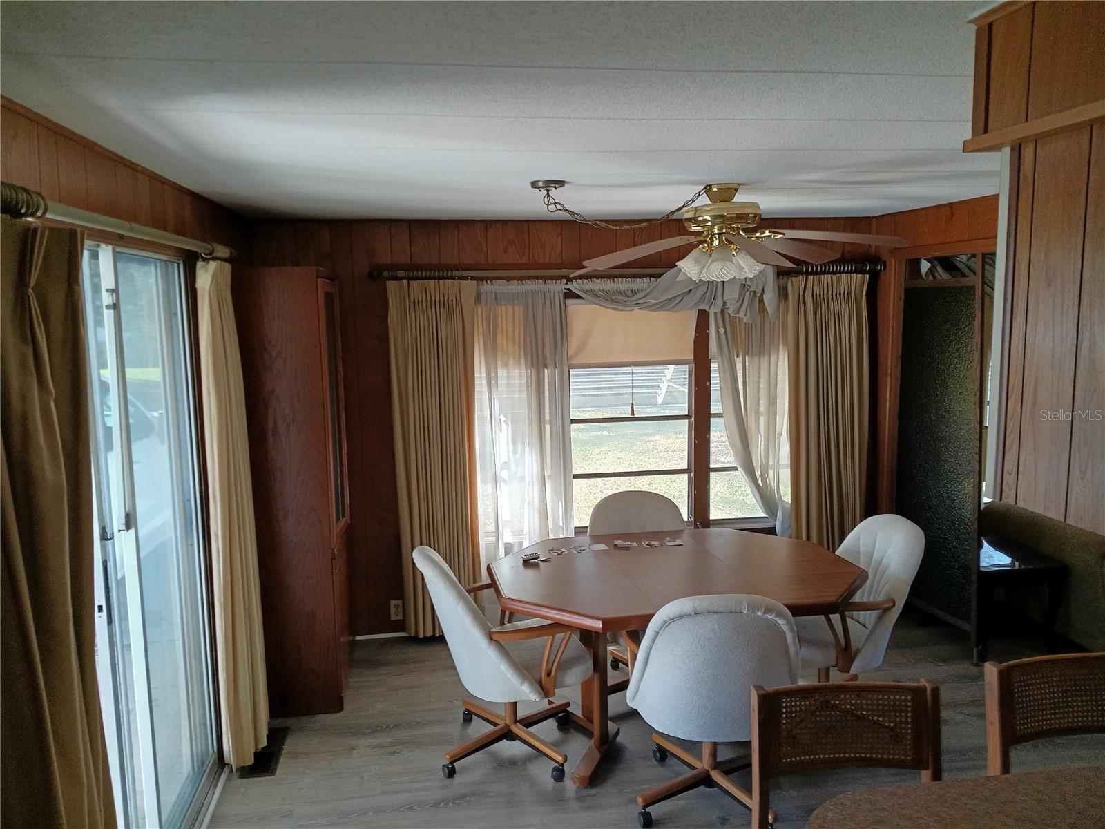 SAMS LEISURE LAKE ESTS UNIT 2 PB 58 PG 2 - Residential