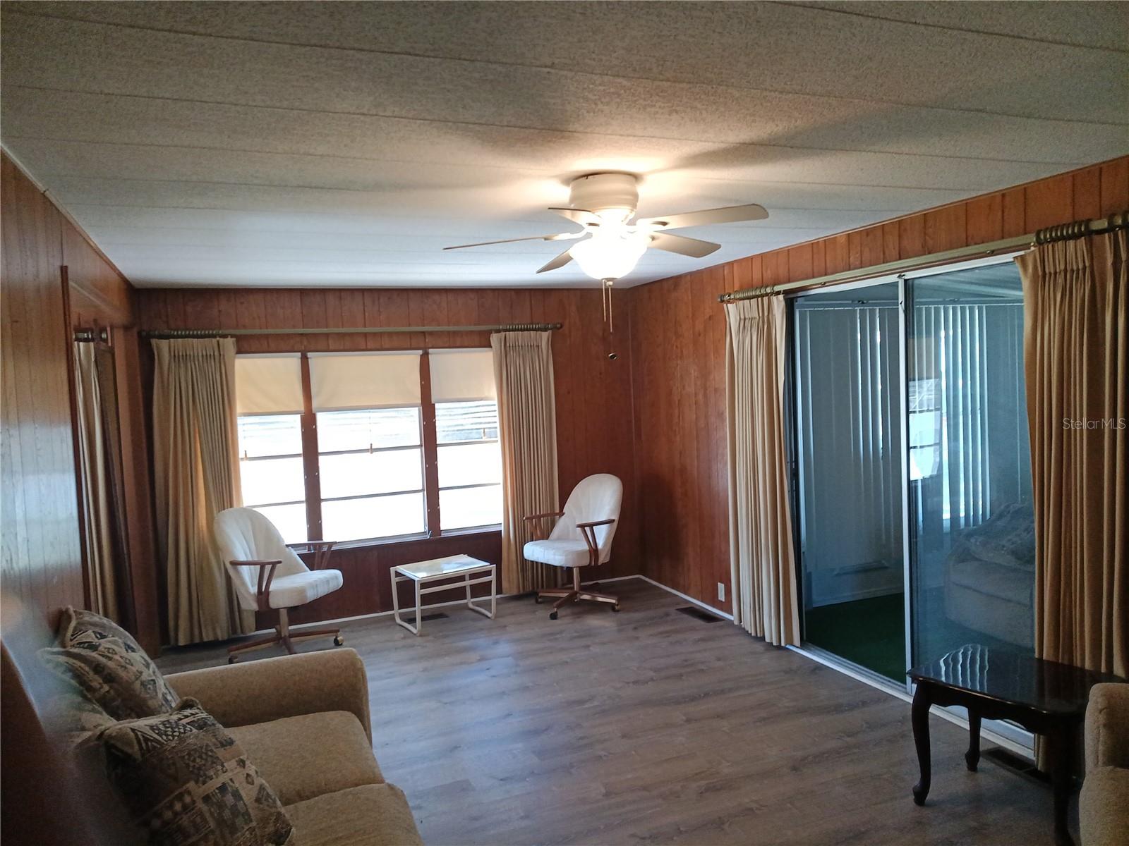 SAMS LEISURE LAKE ESTS UNIT 2 PB 58 PG 2 - Residential