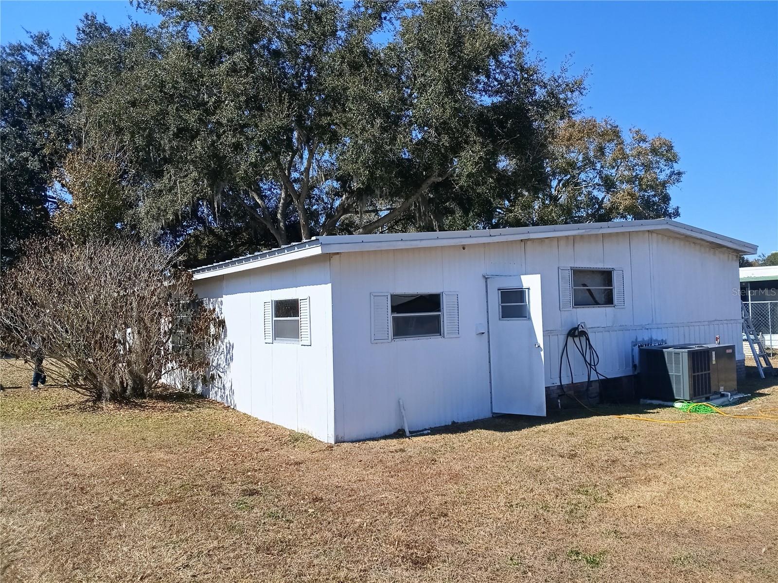 SAMS LEISURE LAKE ESTS UNIT 2 PB 58 PG 2 - Residential