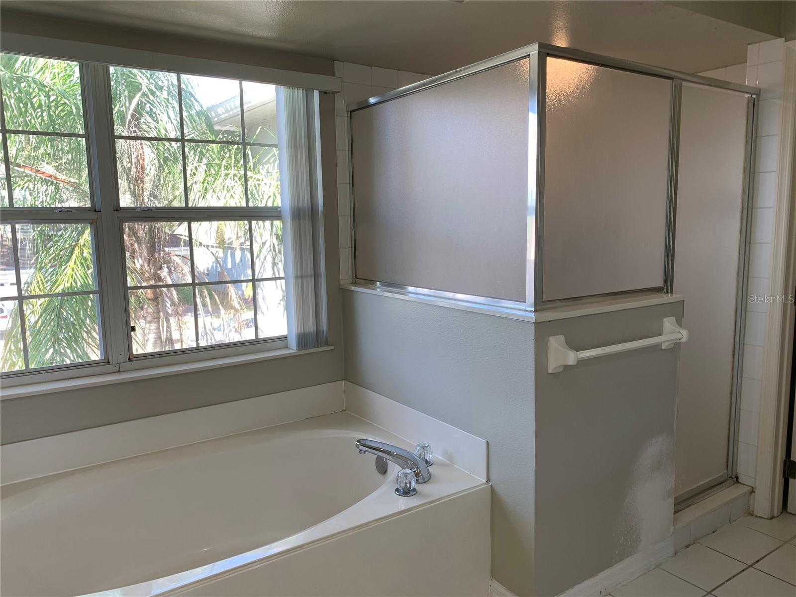 SOUTHCHASE PH 01A PRCL 10 - Residential Lease