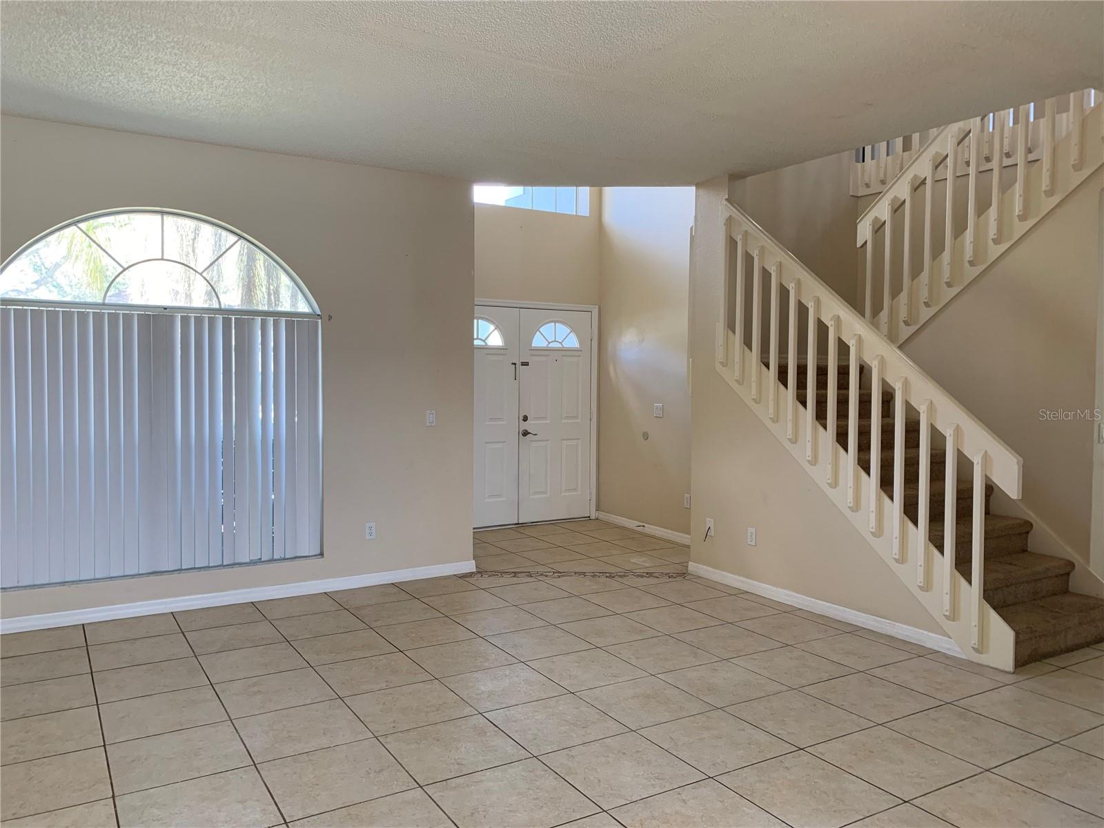 SOUTHCHASE PH 01A PRCL 10 - Residential Lease