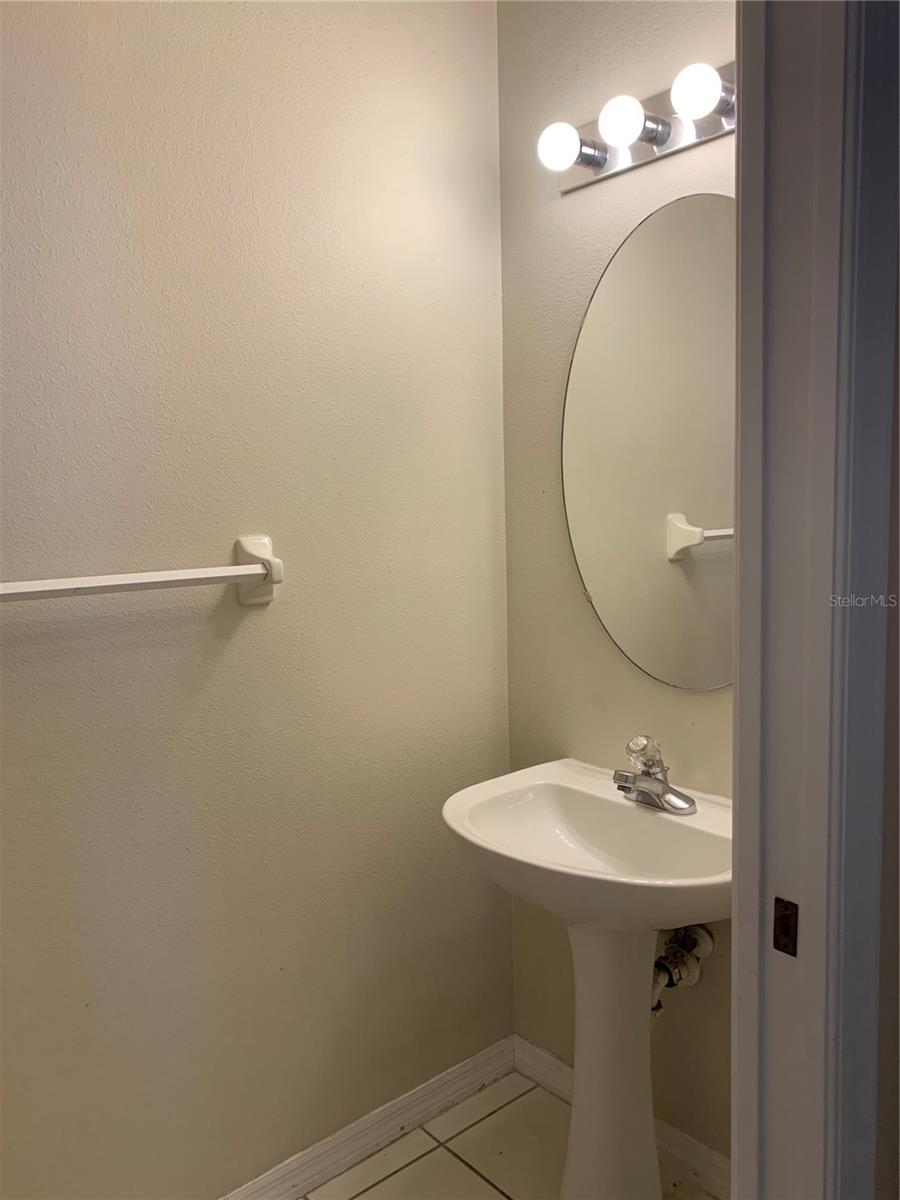 SOUTHCHASE PH 01A PRCL 10 - Residential Lease