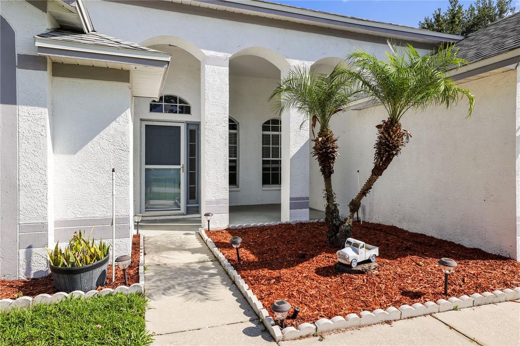 Photo of 6318 Ashfield Place, Wesley Chapel, FL 33545 (MLS # TB8400740)