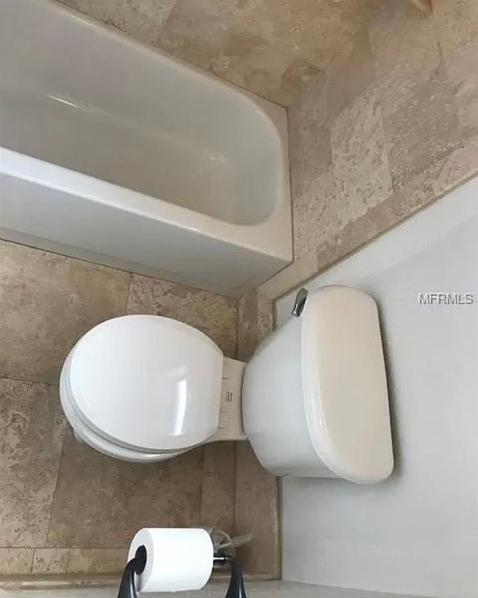 NORTHDALE SEC B UNIT 3 - Residential Lease