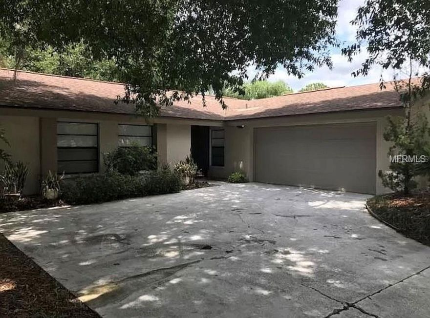 Experience the epitome of comfort in this charming 3-bed, 2-bath home located in the sought-after Northdale/Carrollwood area. A spacious 2-car garage awaits, complemented by vaulted ceilings for a grand ambiance. Revel in the galley-style kitchen with a convenient bar sink, while the bathrooms boast luxurious travertine showers and laminate flooring graces all bedrooms. The fenced backyard and screened patio set the stage for delightful summer BBQs and family gatherings. Conveniently situated near YMCA, shopping centers, Publix, Walmart, Starbucks, Veterans Expressway, I-275, and top-notch schools. Act swiftly – this gem won't last long! Section 8 Vouchers accepted (minimum 3-bedroom voucher). Cash-paying tenants require a monthly income of $9021 (after taxes). Move-in costs for cash-paying tenants: First month's rent $2950 + Deposit $2950, totaling $5900. For inquiries, please call.