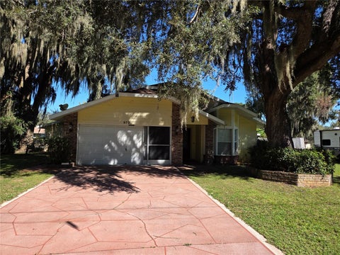 Tiny photo for 970 Cr 467, Lake Panasoffkee, FL 33538 (MLS # G5119297)
