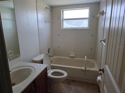 Tiny photo for 970 Cr 467, Lake Panasoffkee, FL 33538 (MLS # G5119297)
