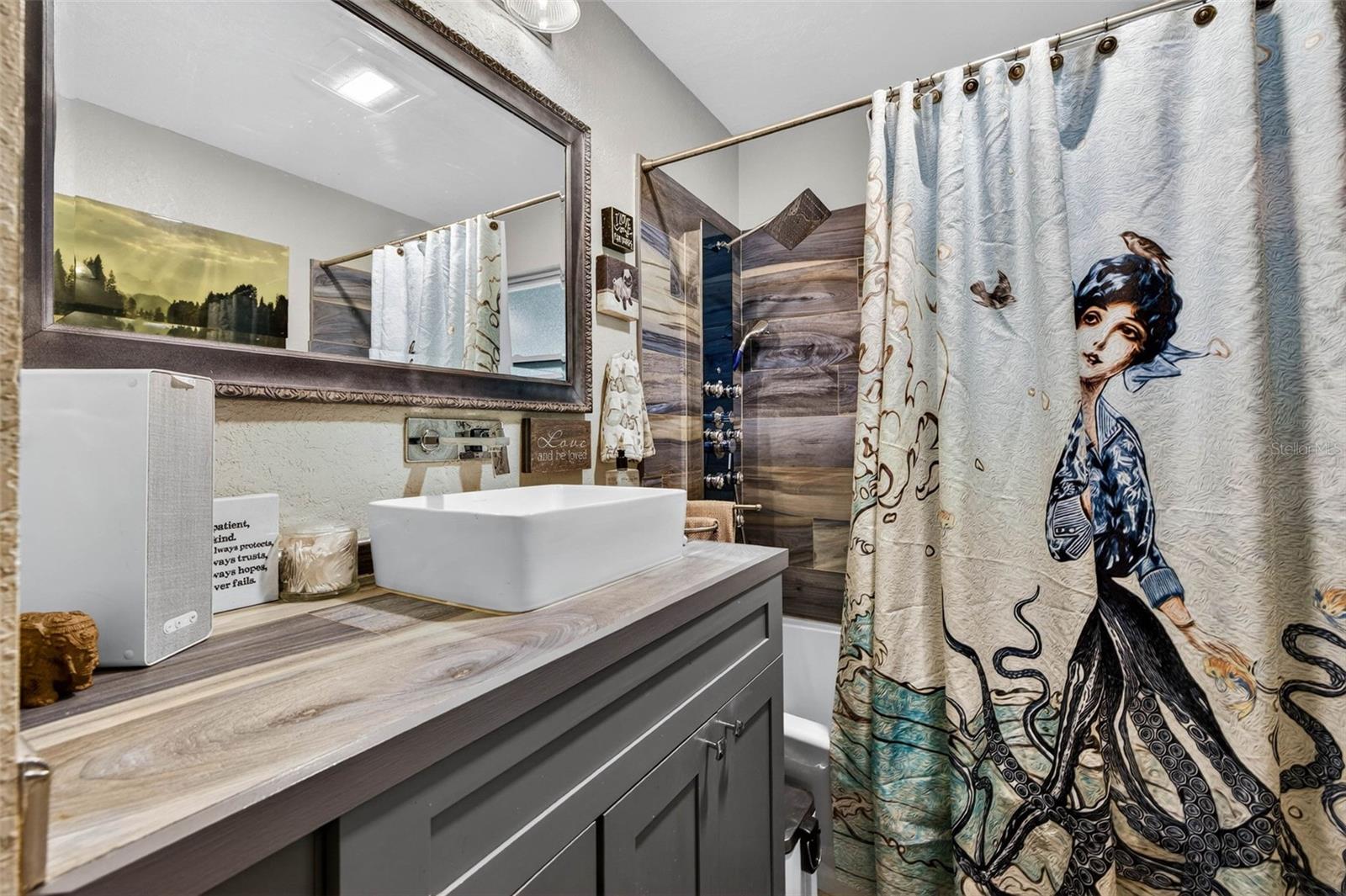 HALLS CENTRAL AVE 1 - Residential