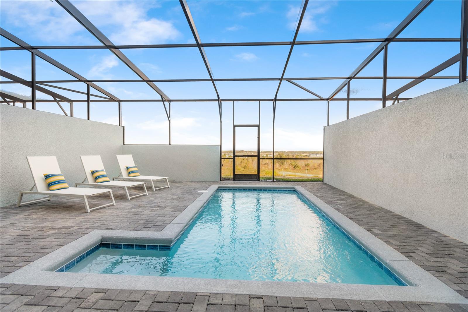 WINDSOR ISLAND RESIDENCE - Residential