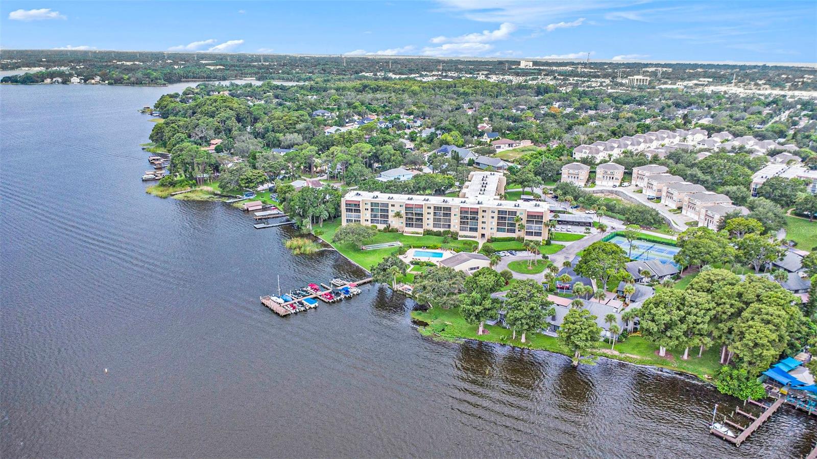 TARPON HIGHLANDS LAKE TARPON SAIL TENNIS CLUB - Residential