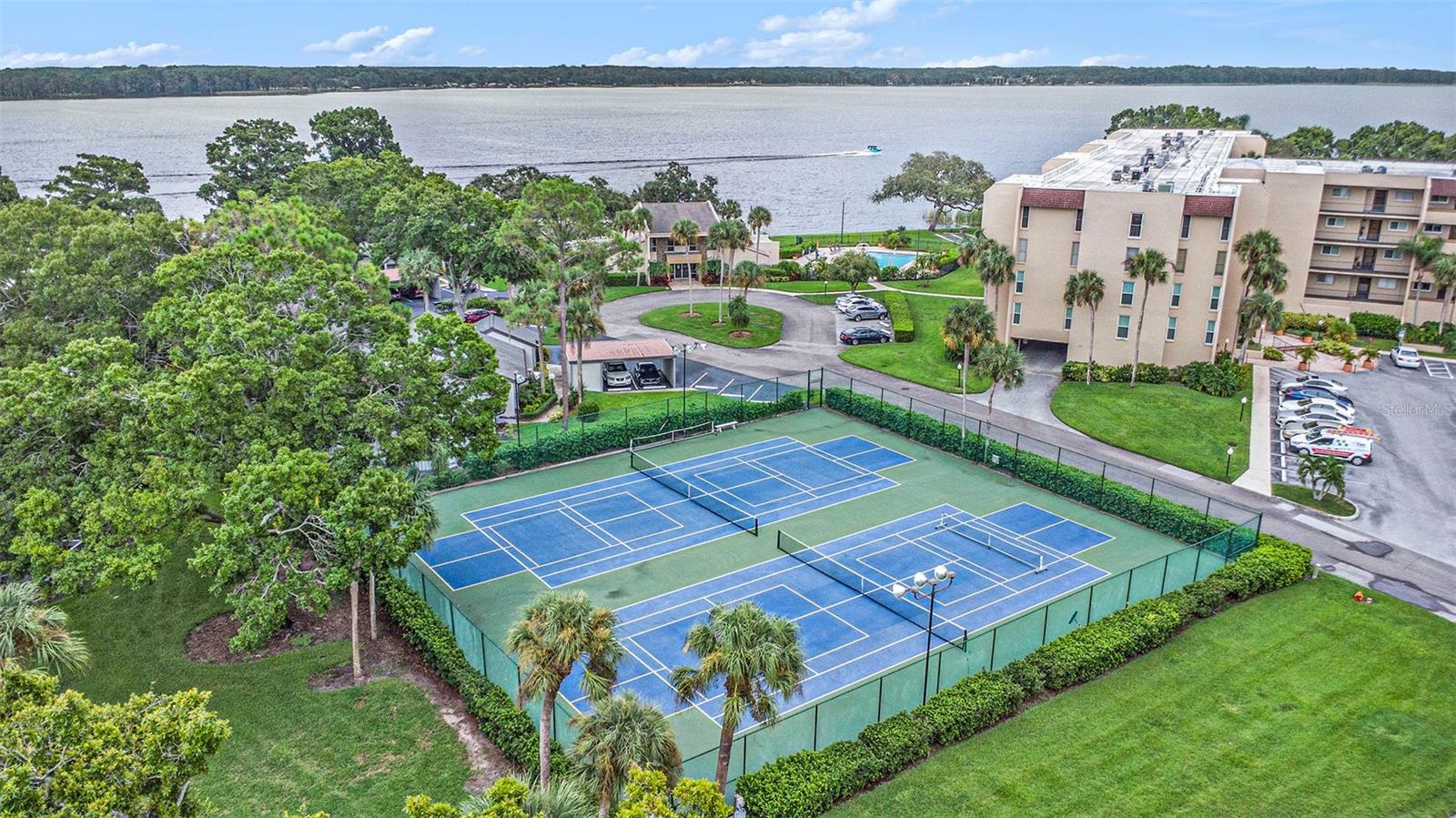 TARPON HIGHLANDS LAKE TARPON SAIL TENNIS CLUB - Residential