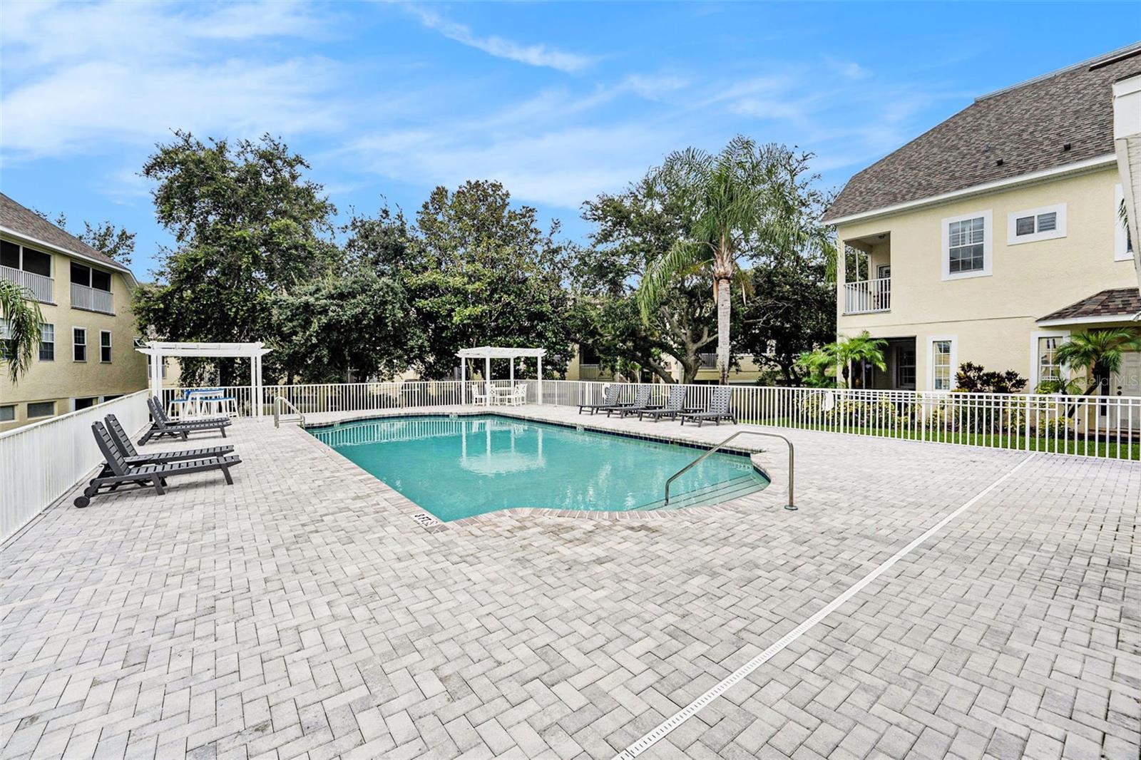 TARPON HIGHLANDS LAKE TARPON SAIL TENNIS CLUB - Residential