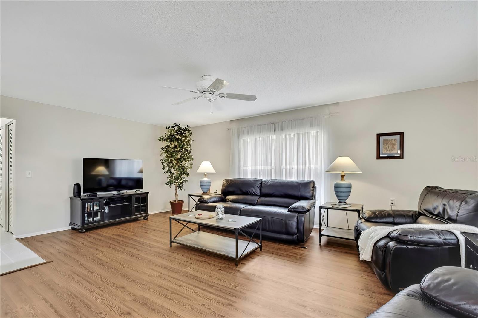 TIMBER PINES - Residential