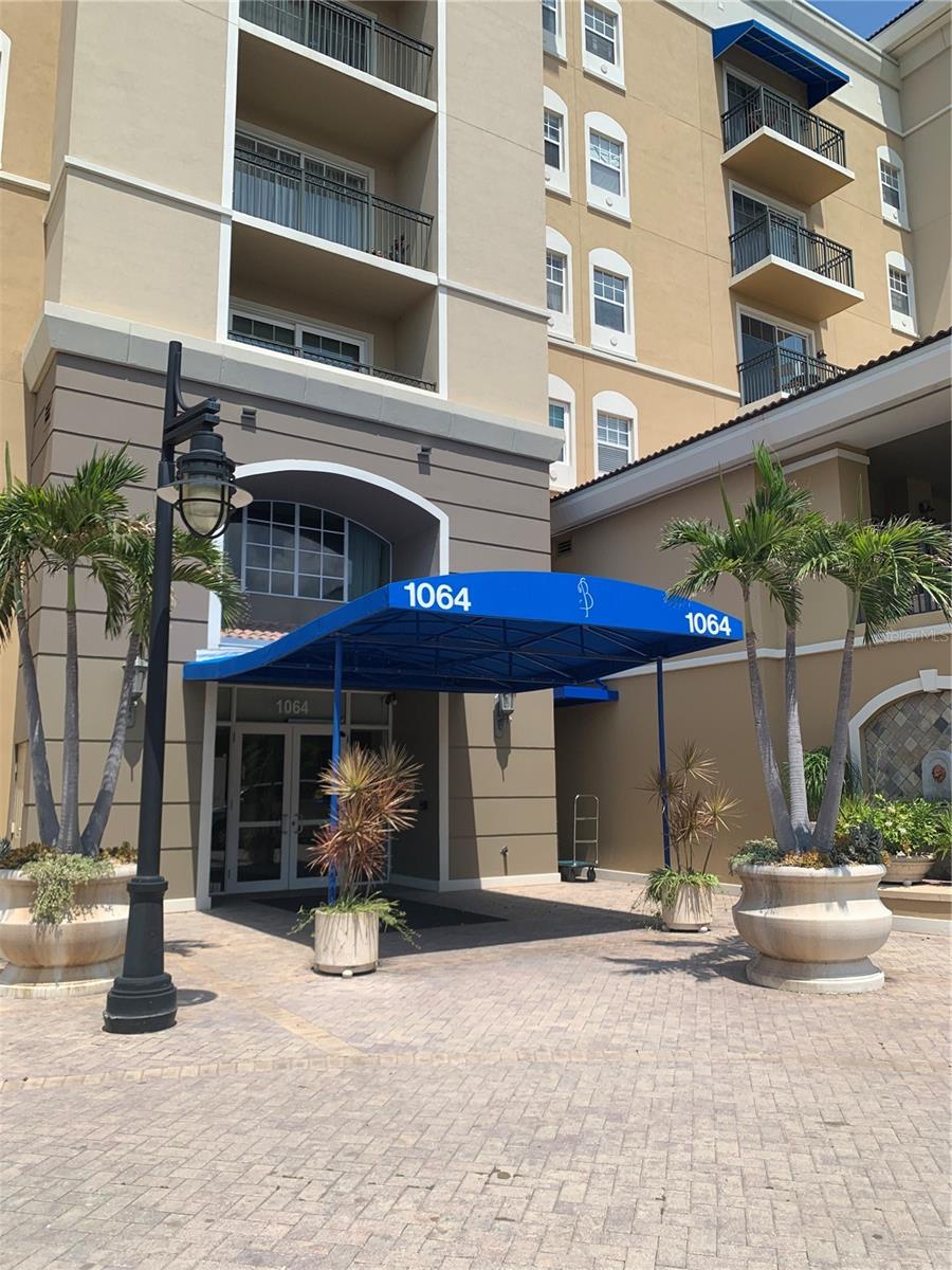 Beautiful one bedroom, one bathroom located on the 6th floor. The view is of the courtyard. Unit has been renovated. Quartz counter tops and wood cabinets. There is a filter insta-hotwater dispenser located by the kitchen sink. The unit is turnkey furnished and available for an annual rental. The pool is located on the ground floor adjacent to the Social room. A well equipped fitness center, communication room which includes a desk, computer, printer, pool table, card tables, etc. is located on the 2nd floor. The parking garage requires an opener for entry and has a fob for accessing the garage elevator. This unit has an assigned parking space for each unit. The parking space will fit an 81" wide and 16' 6" long vehicle. Located across the street from the Van Wezel Performing Arts Hall. Very close to and easy access to the downtown area. Short drive to Marina Jack Restaurant along with Marina, St. Armand's Circle and Lido Beach. Next door to Publix making grocery shopping very easy. No Pets. No Smoking. No Commercial Trucks, RV's , Motorcycles or trailers of any kind. Don't miss out on this location. Book your showing today.