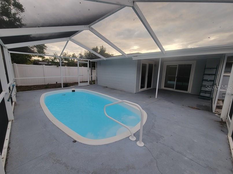 REGENCY PARK - Residential