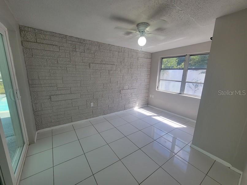 REGENCY PARK - Residential