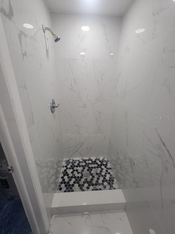 REGENCY PARK - Residential