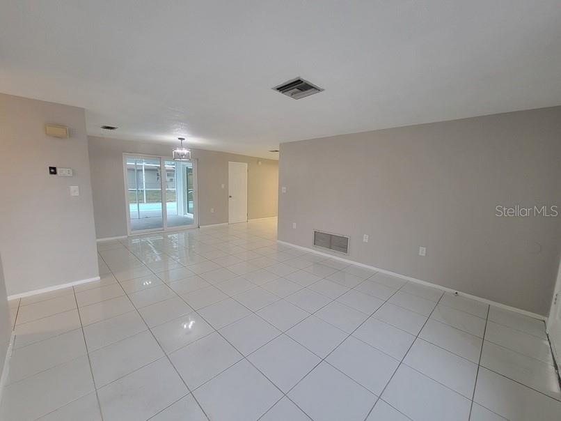 REGENCY PARK - Residential