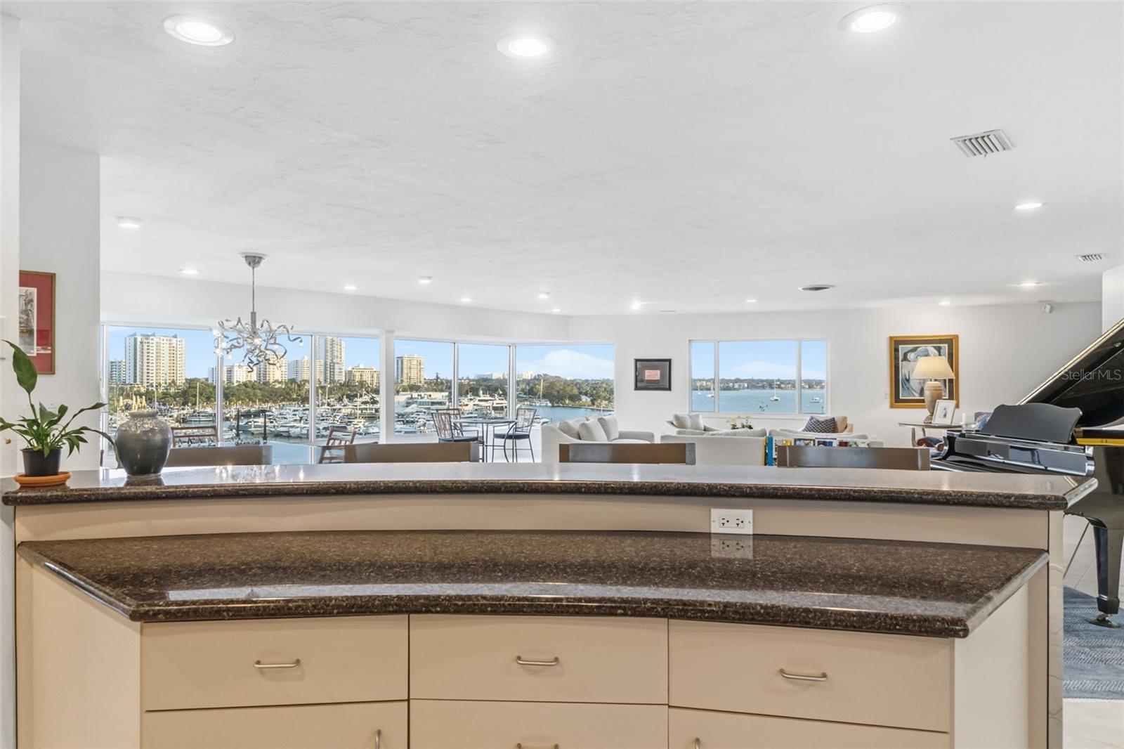 MARINA VIEW - Residential