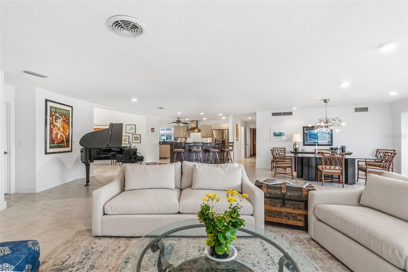 MARINA VIEW - Residential