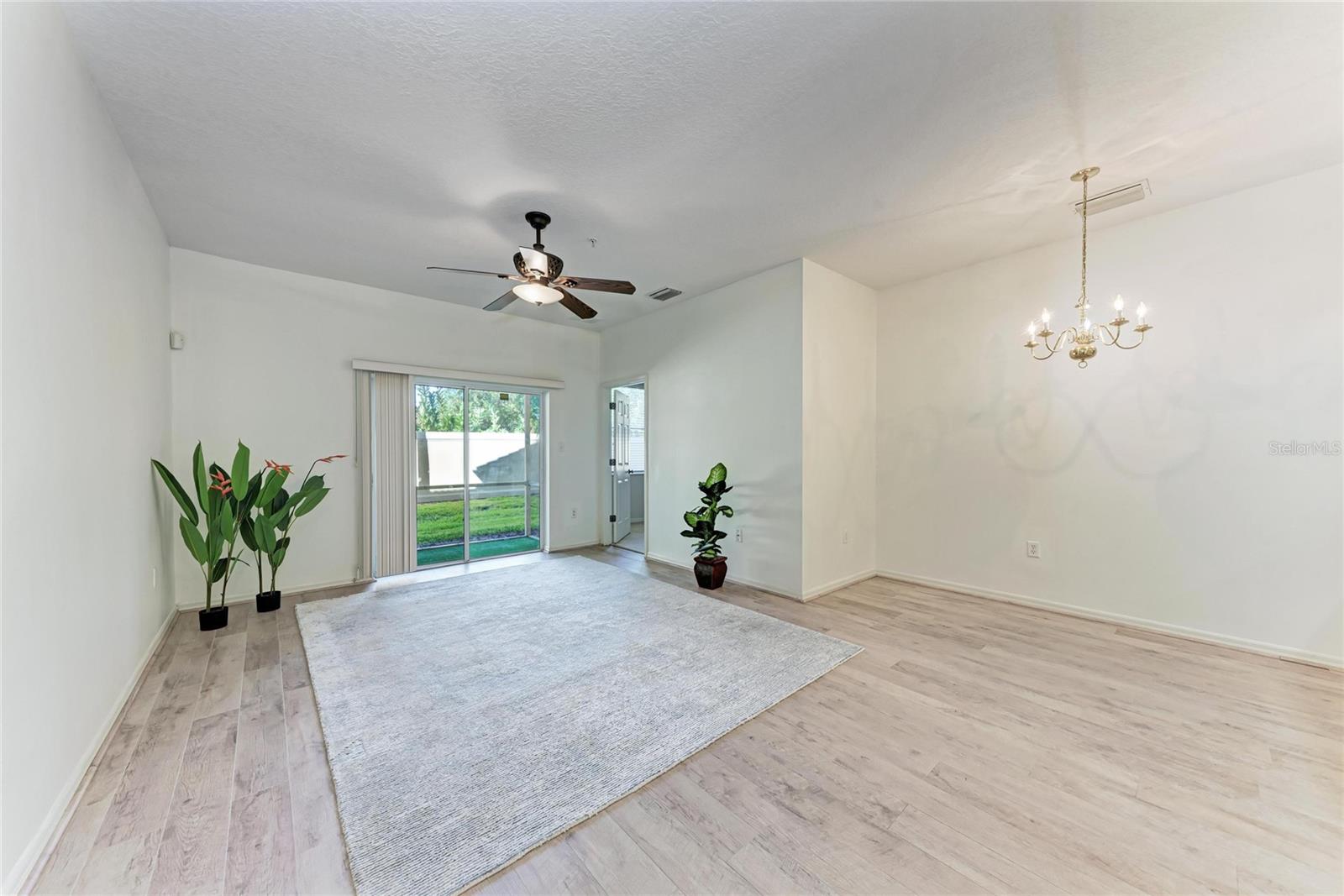 3823 PARKRIDGE CIRCLE 1-101