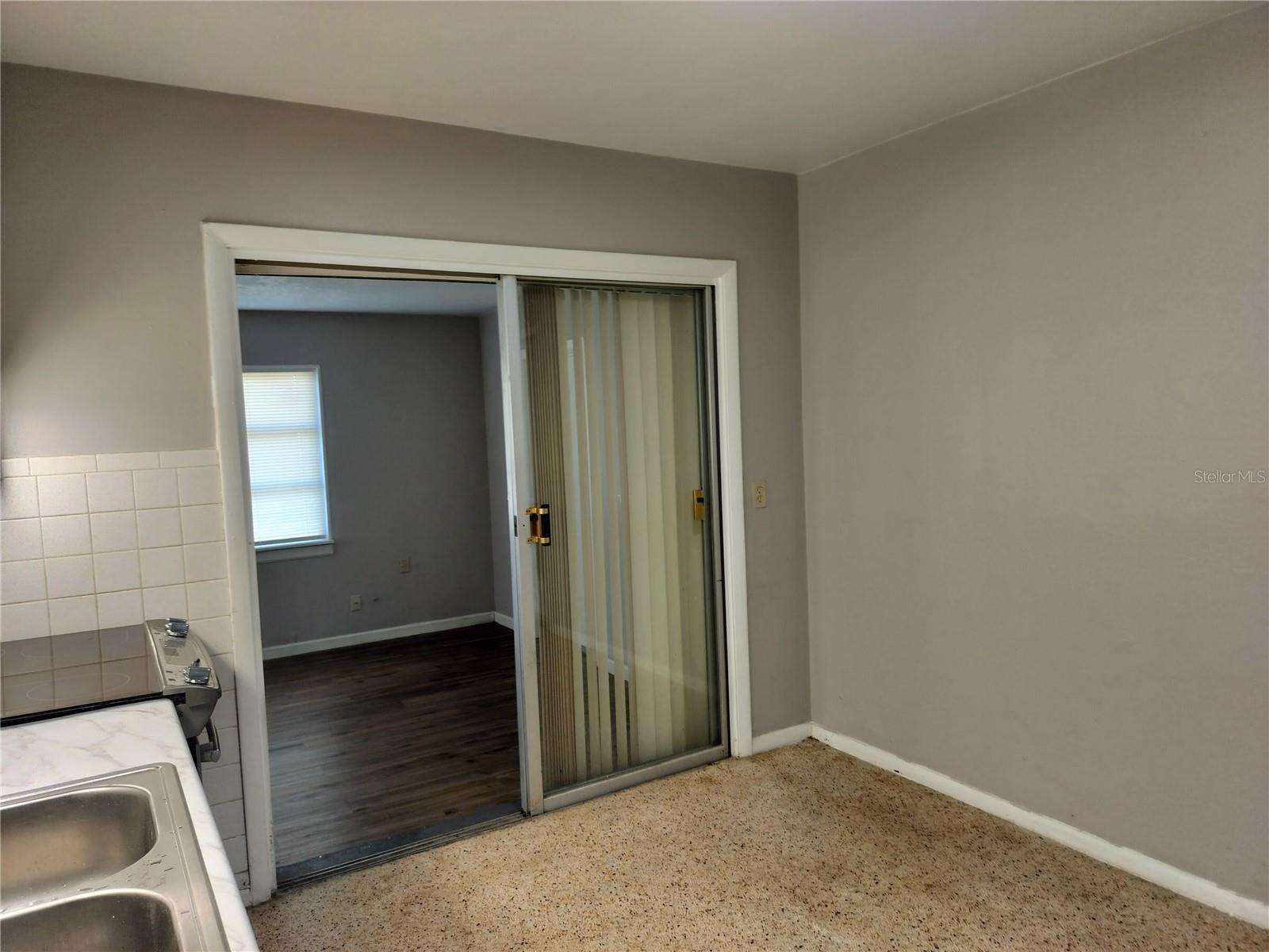 SEBRING HILLS - Residential Lease