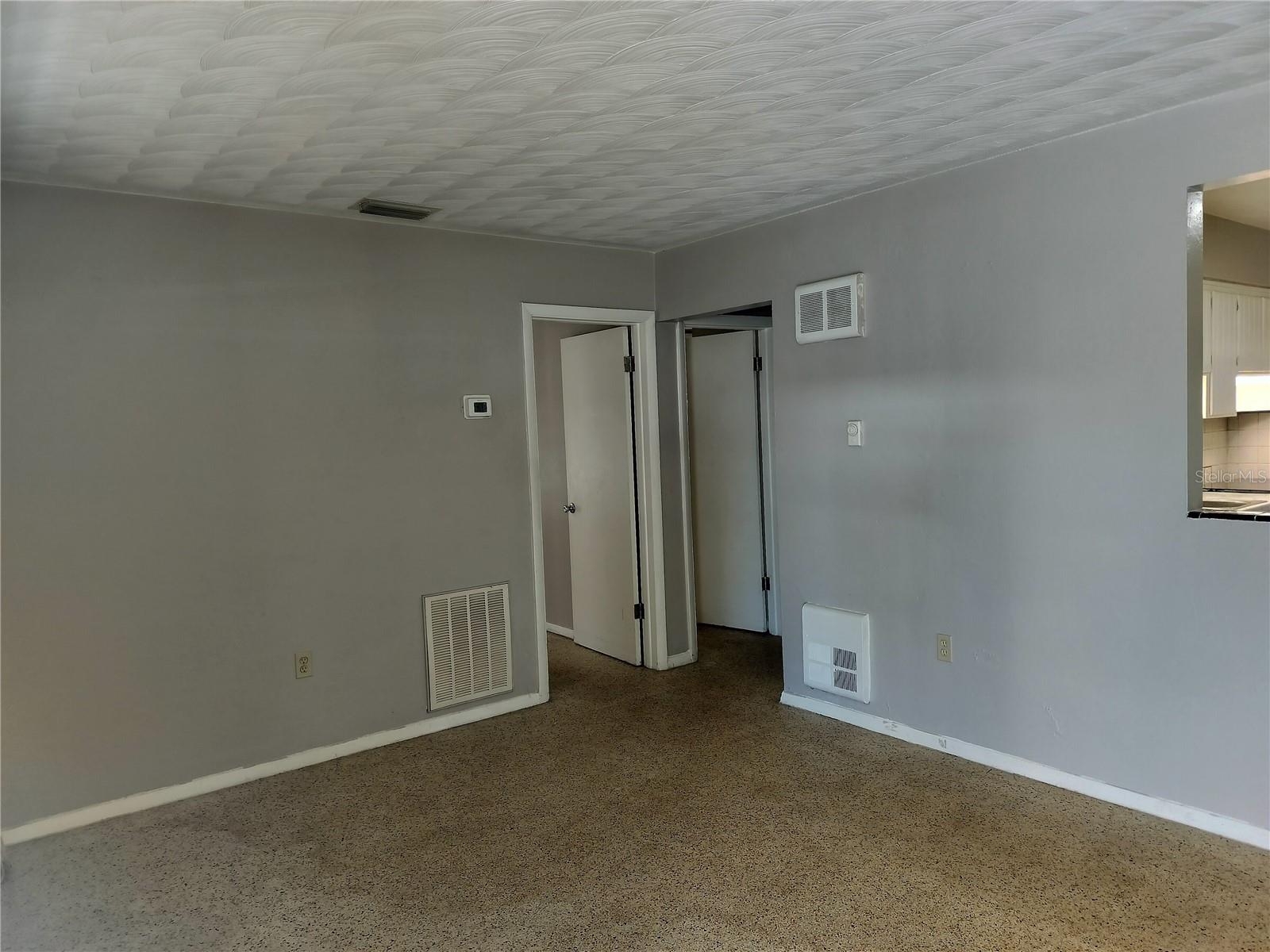 SEBRING HILLS - Residential Lease